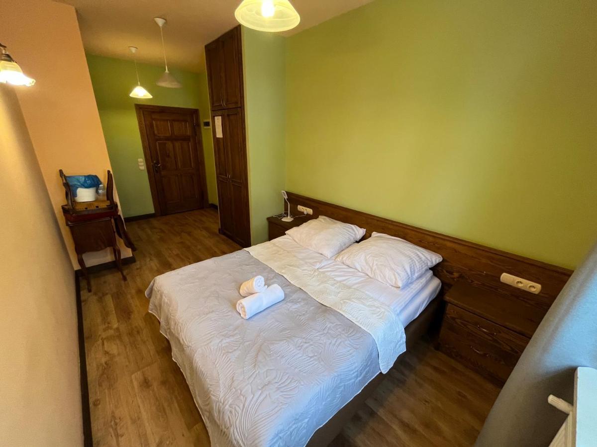 Rezydencja Marii Rybieniec Hotell Kiszkowo Exteriör bild